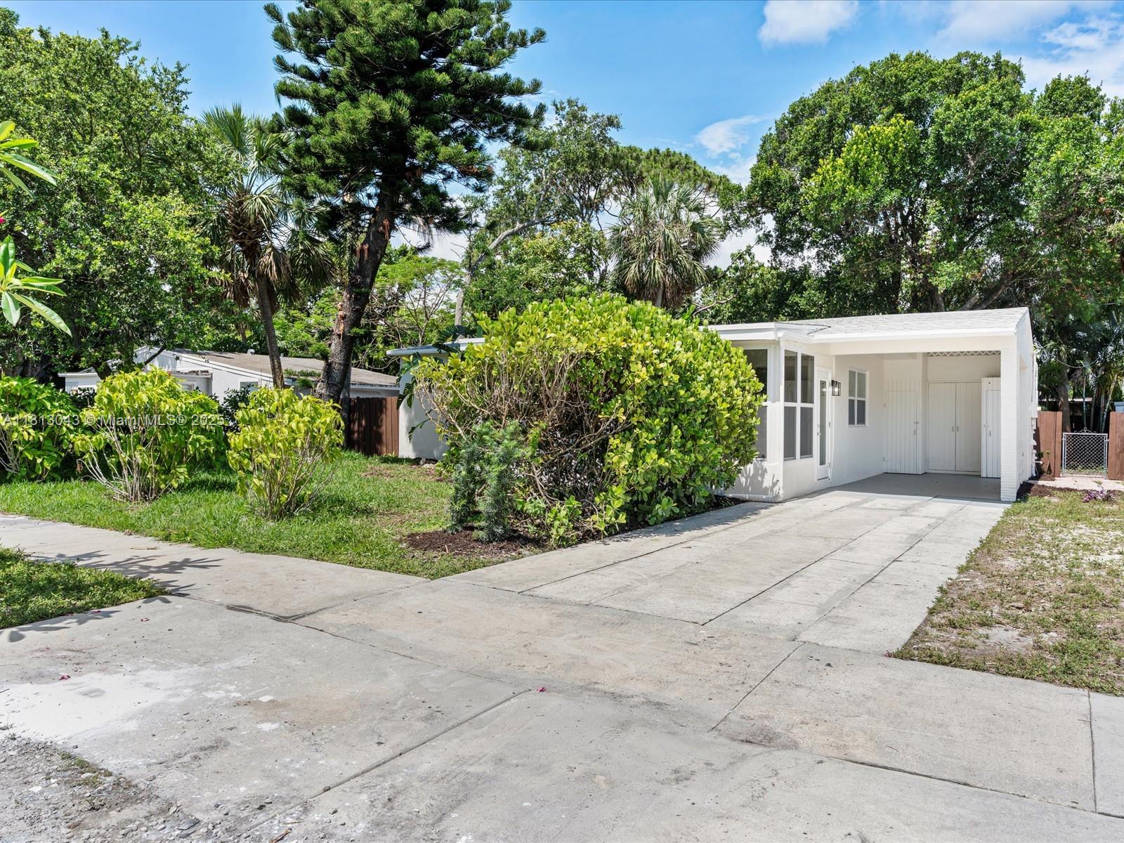WOODLAND PARK AMD PLAT - Residential