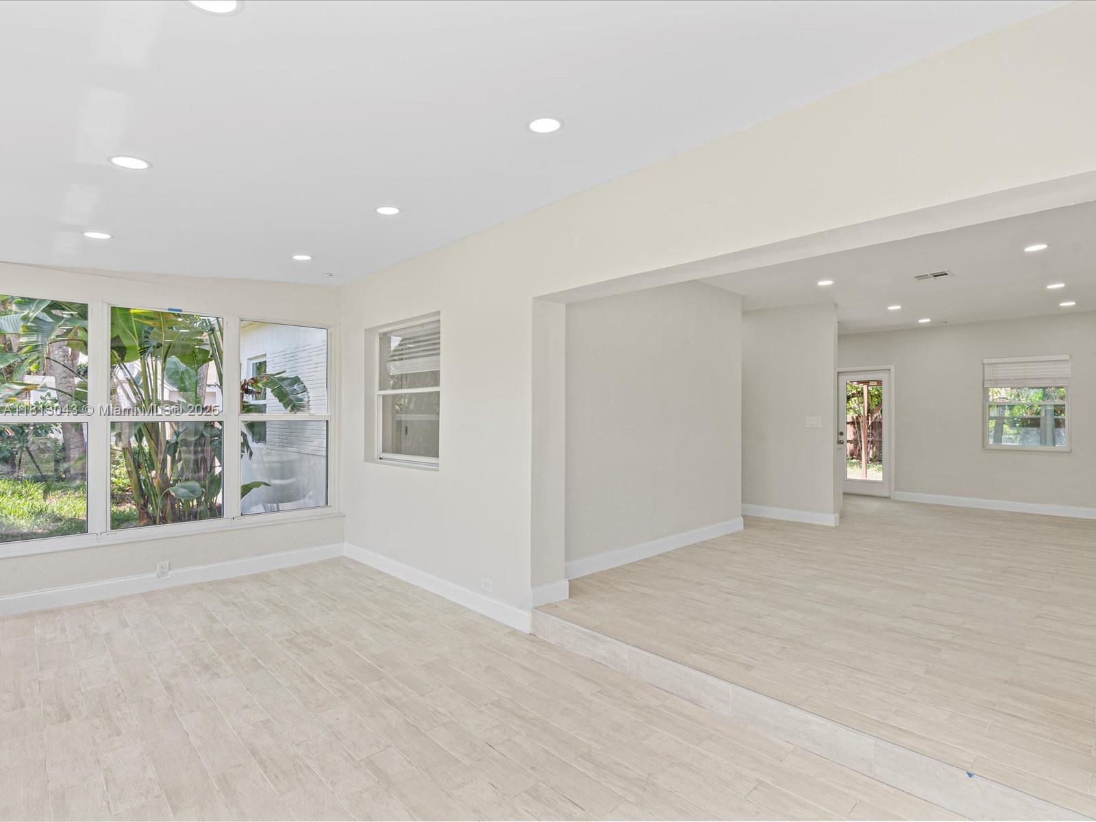 WOODLAND PARK AMD PLAT - Residential
