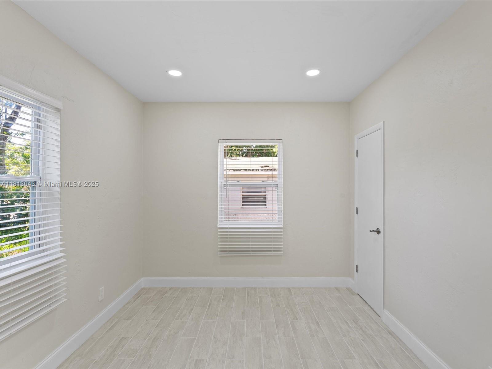 WOODLAND PARK AMD PLAT - Residential