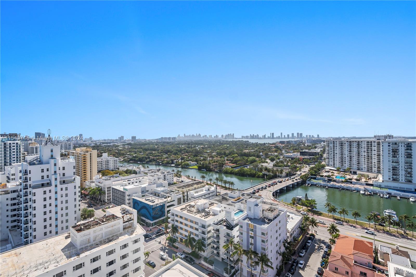 LA TOUR CONDO - Residential Lease