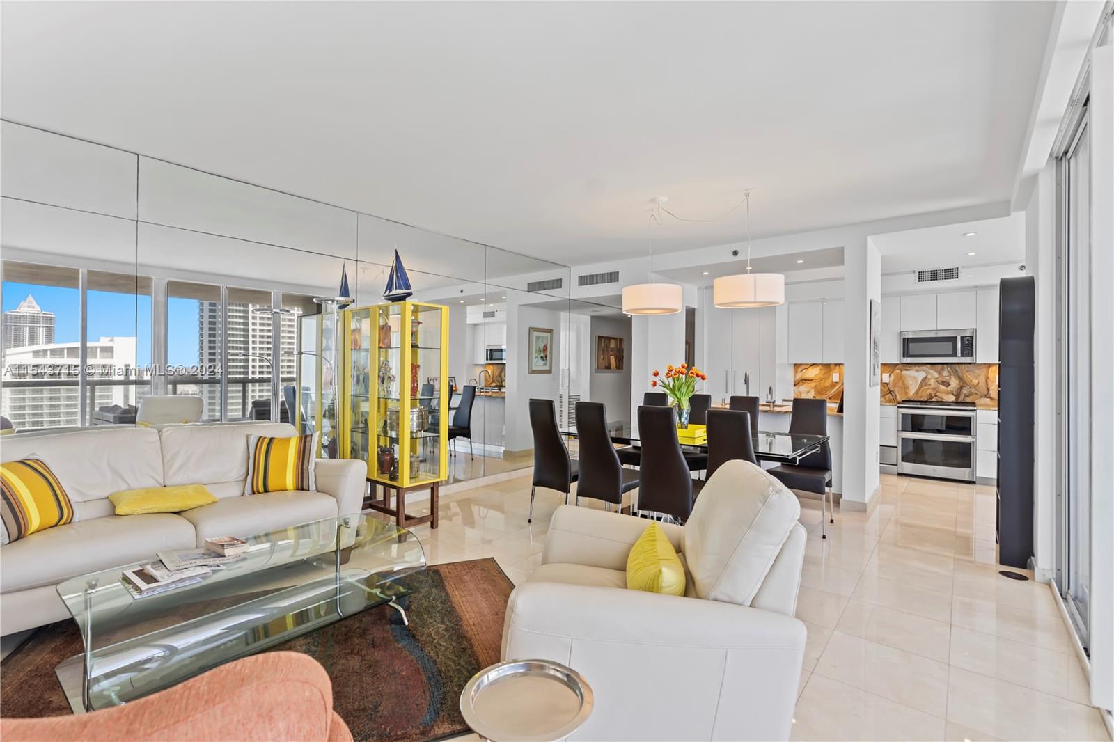 LA TOUR CONDO - Residential Lease