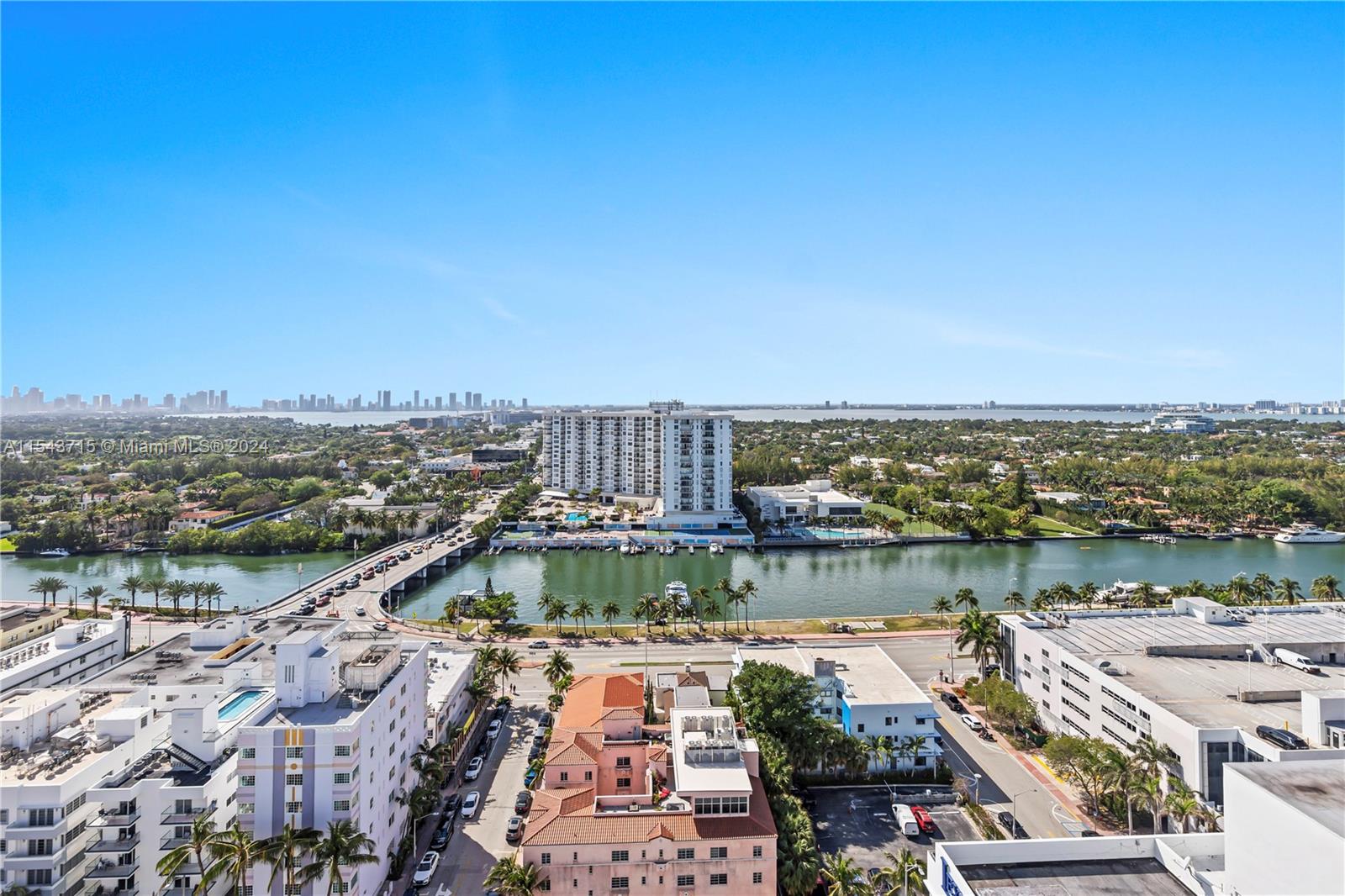 LA TOUR CONDO - Residential Lease