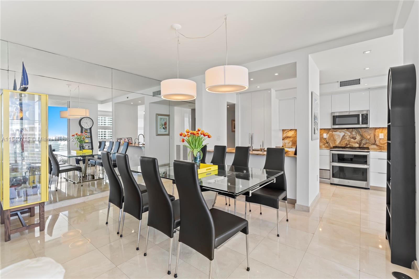 LA TOUR CONDO - Residential Lease