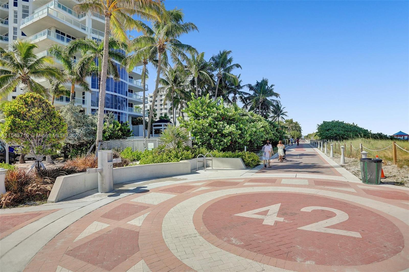 LA TOUR CONDO - Residential Lease