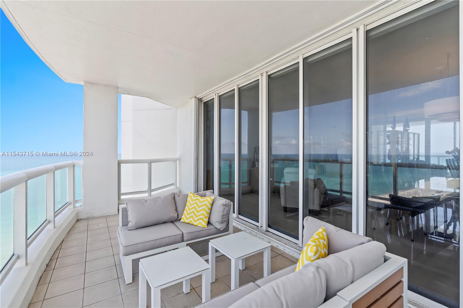 LA TOUR CONDO - Residential Lease
