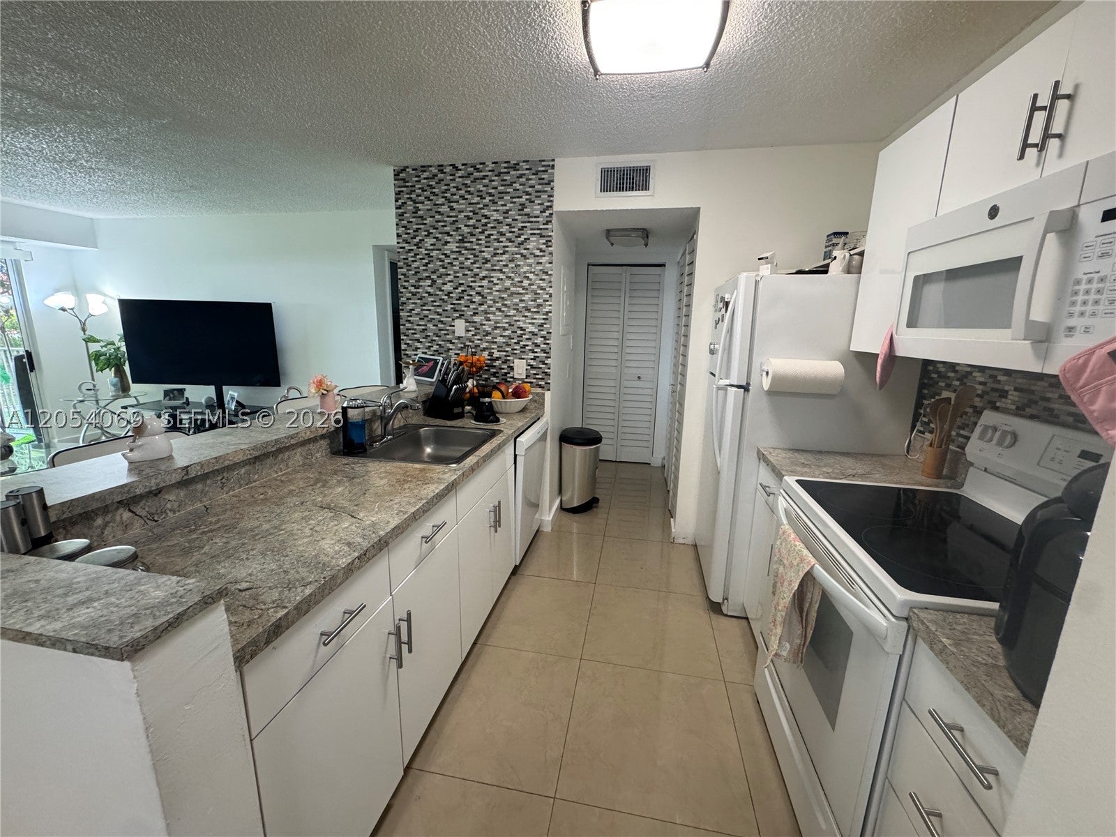 10610 SW 158th Ct 206