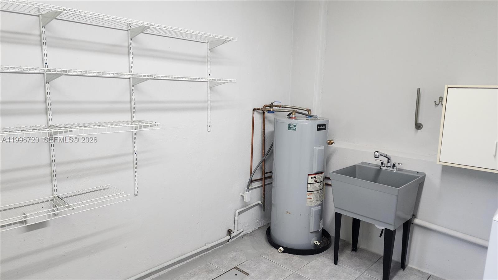 CURRY SUB - Residential