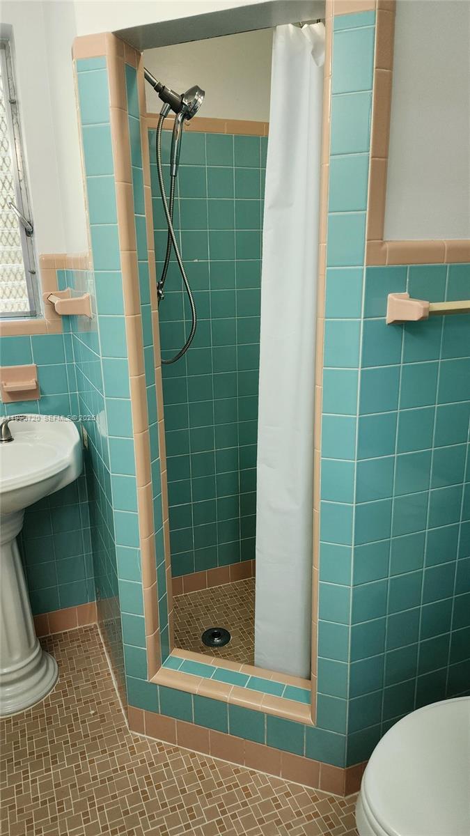 CURRY SUB - Residential