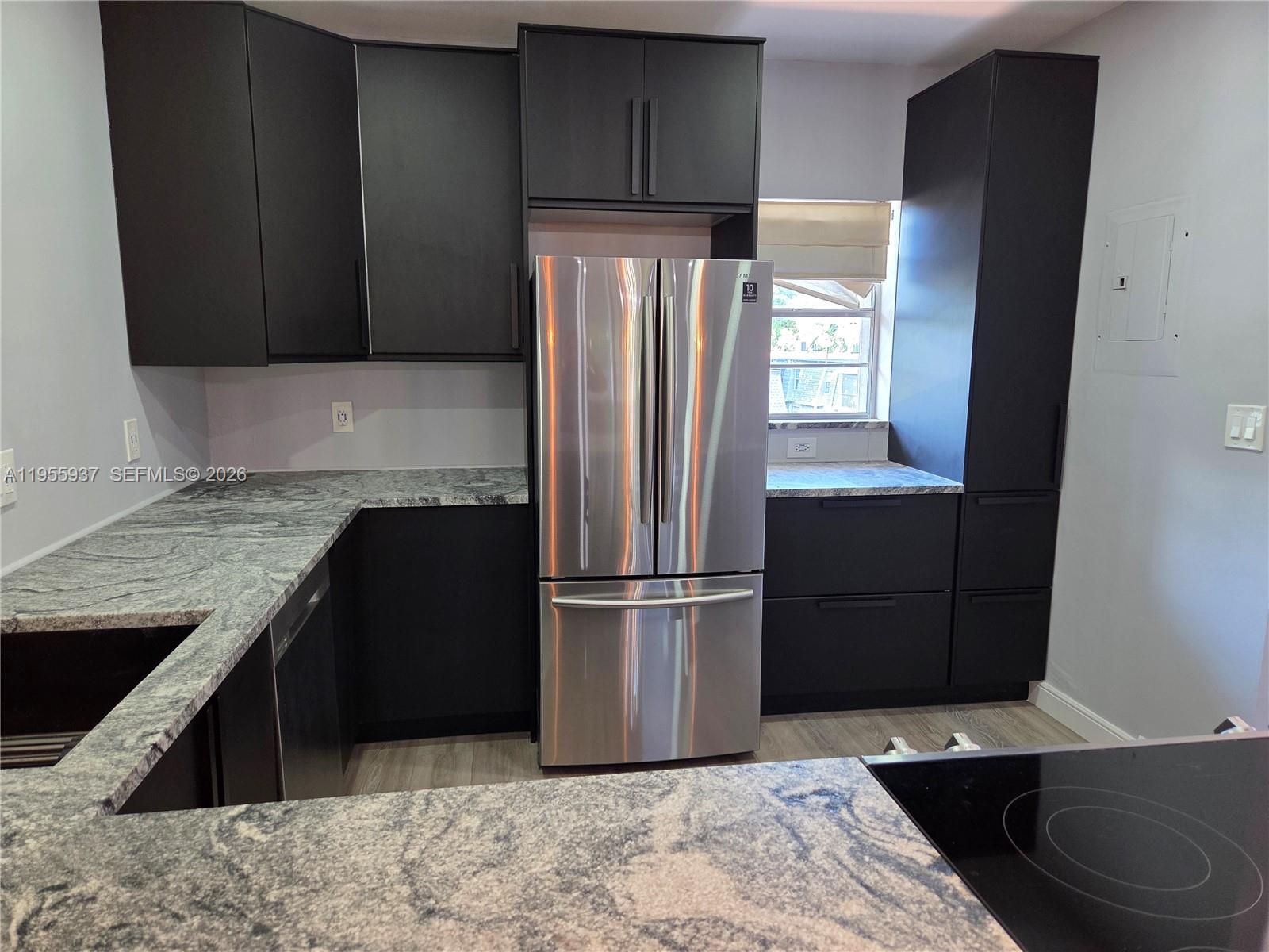 PLANTATION TERRACE CONDO - Residential