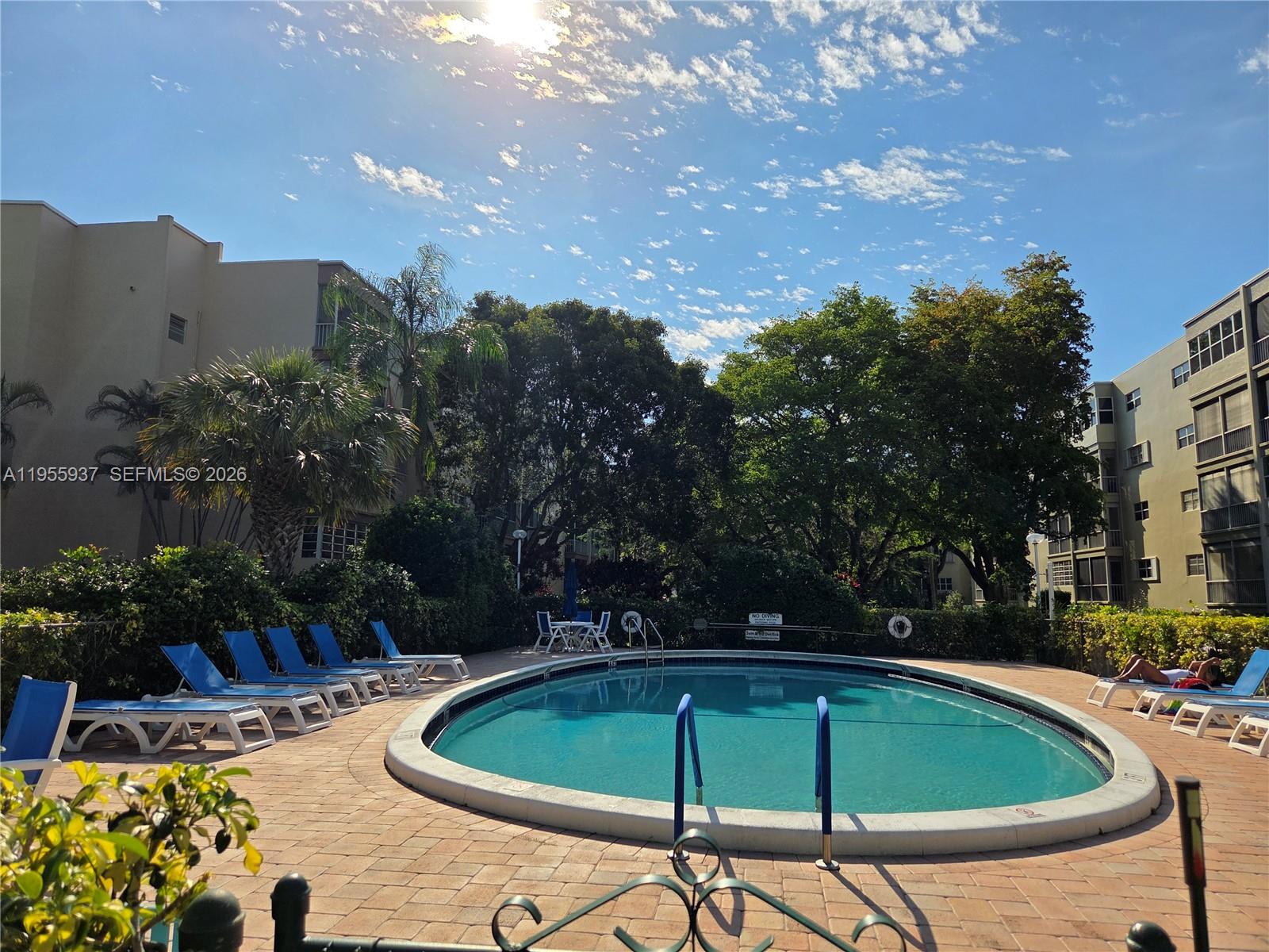 PLANTATION TERRACE CONDO - Residential