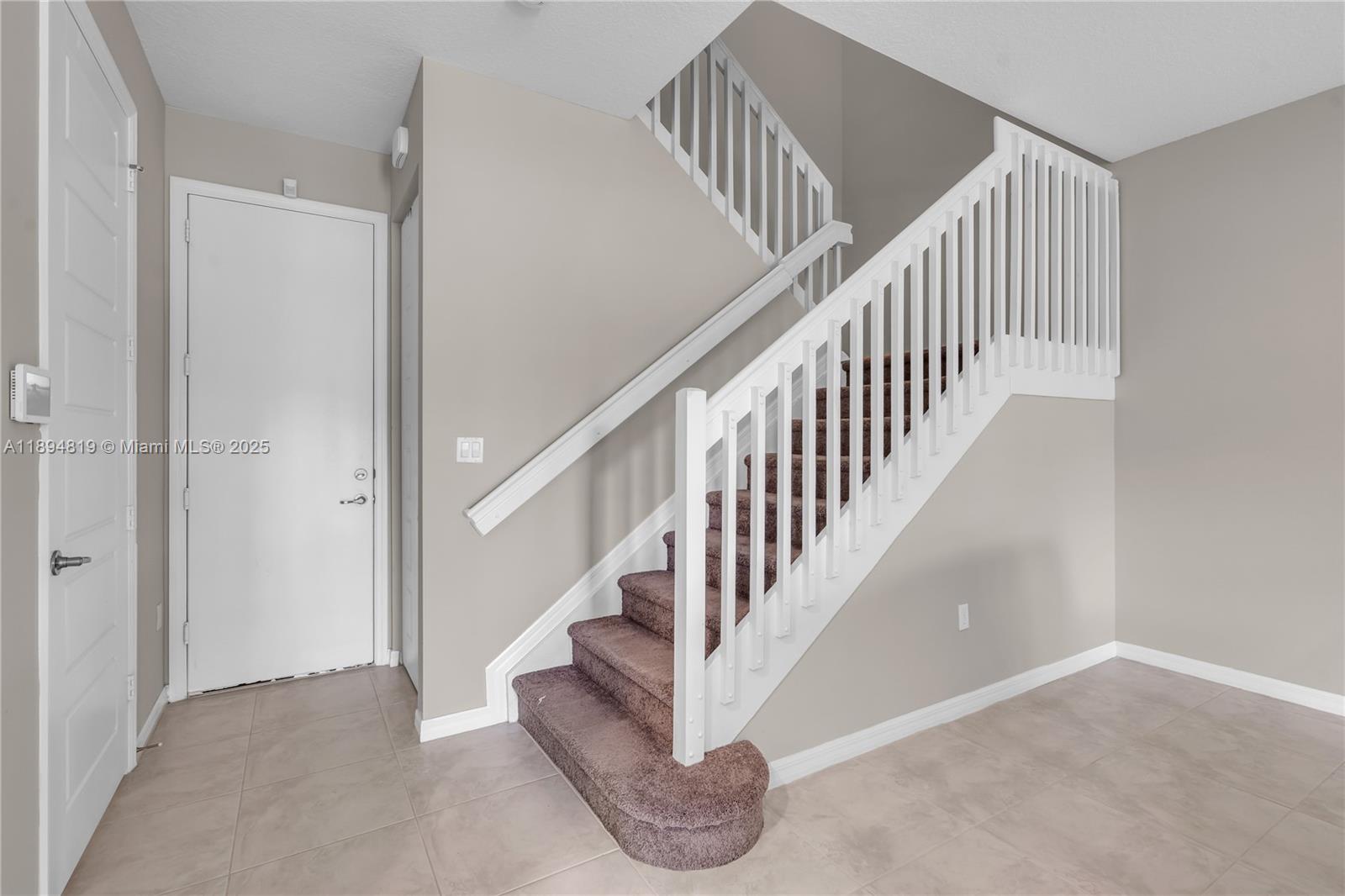 CHAMPION LAKES - Residential