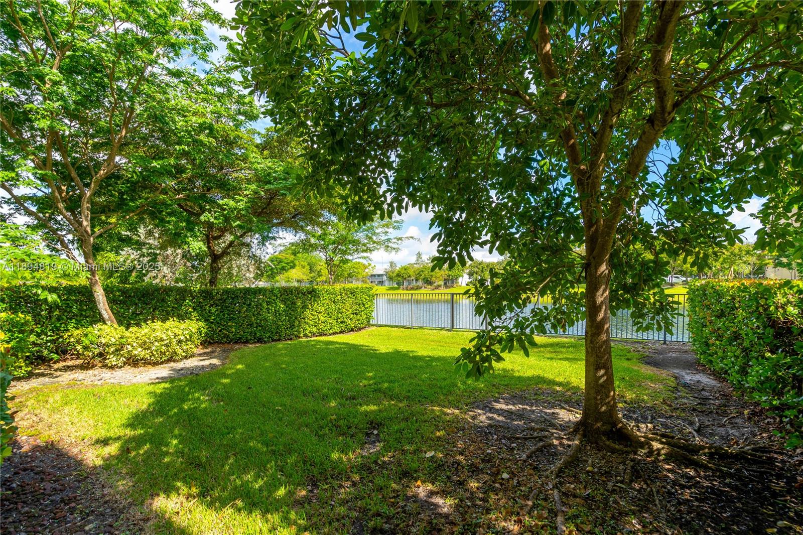 View photos, virtual tours, details...
