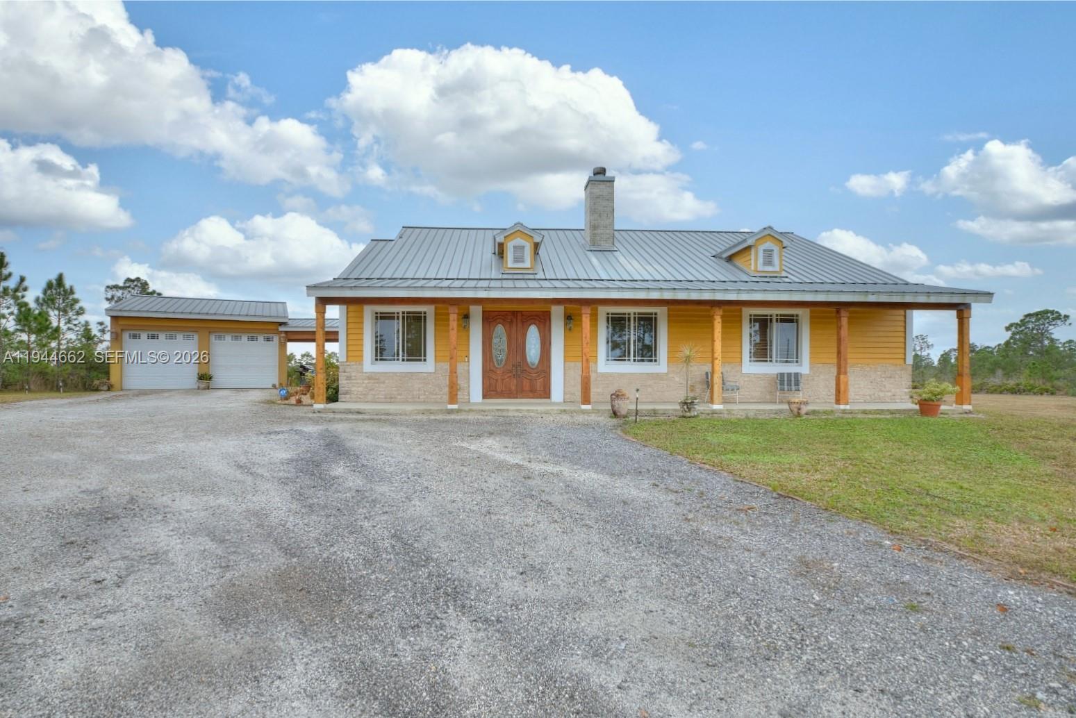 VENUS AREA - Residential