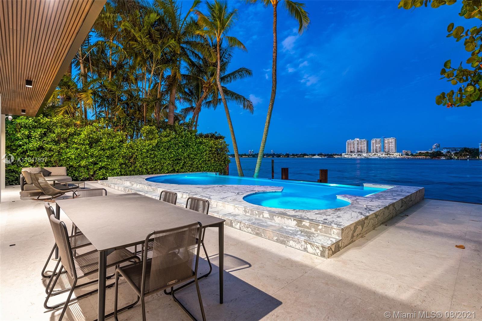 RIVO ALTO AMD - Residential