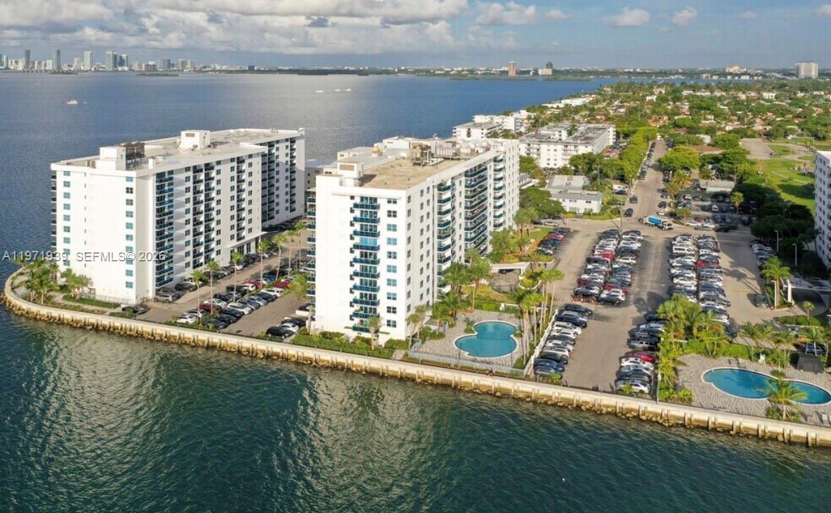 TREASURES ON THE BAY II C - Residential