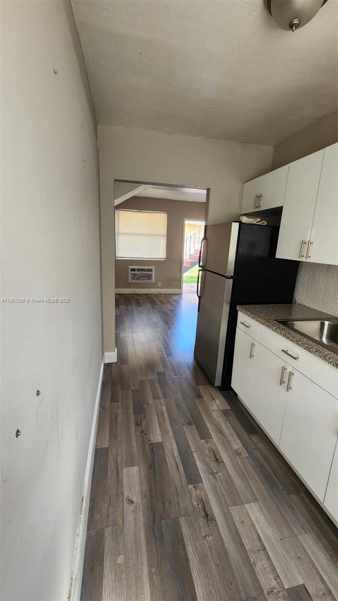 MAGNOLIA SUB - Residential Lease