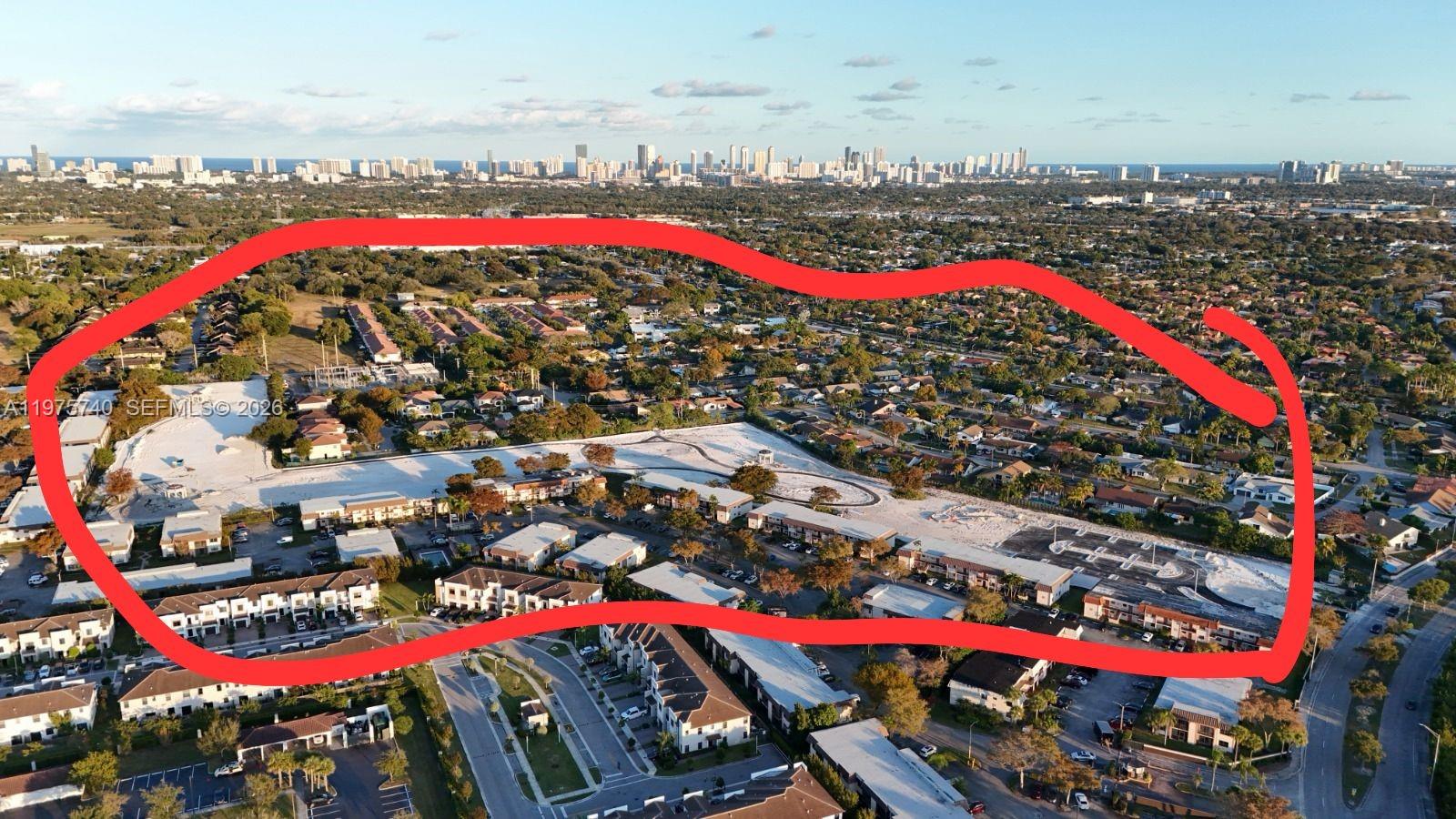 VIA VENTURA NEIGHBORHOOD - Residential