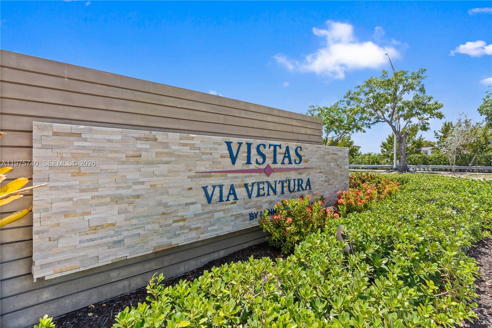 VIA VENTURA NEIGHBORHOOD - Residential