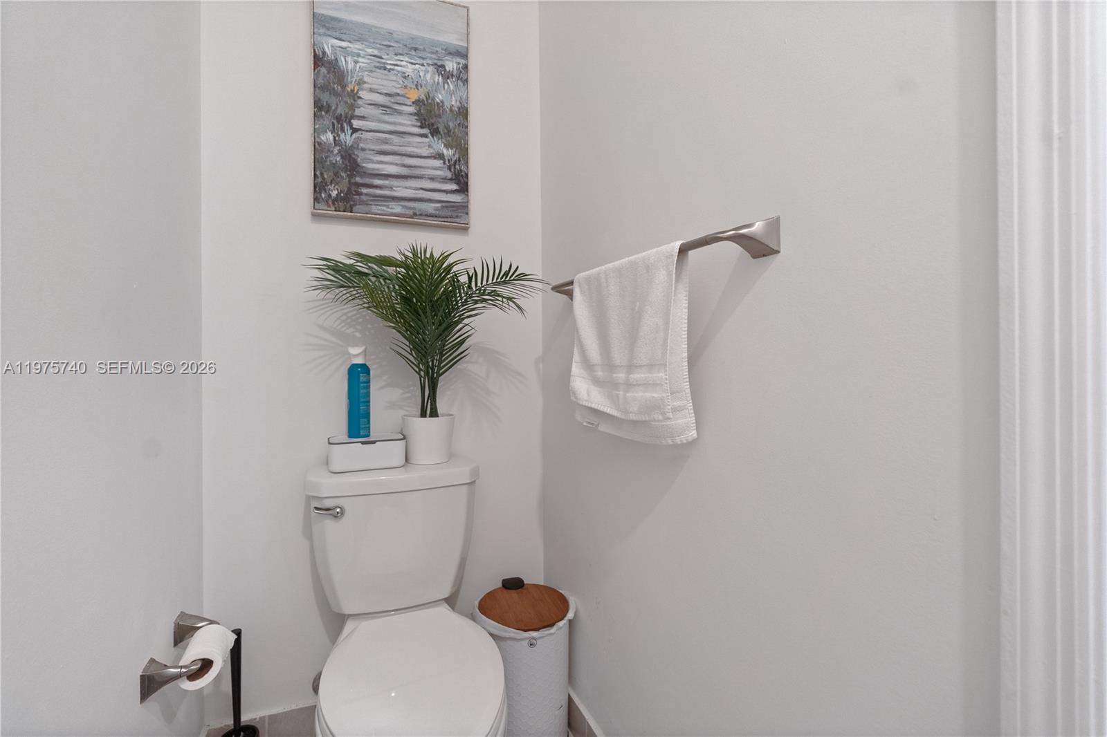 VIA VENTURA NEIGHBORHOOD - Residential