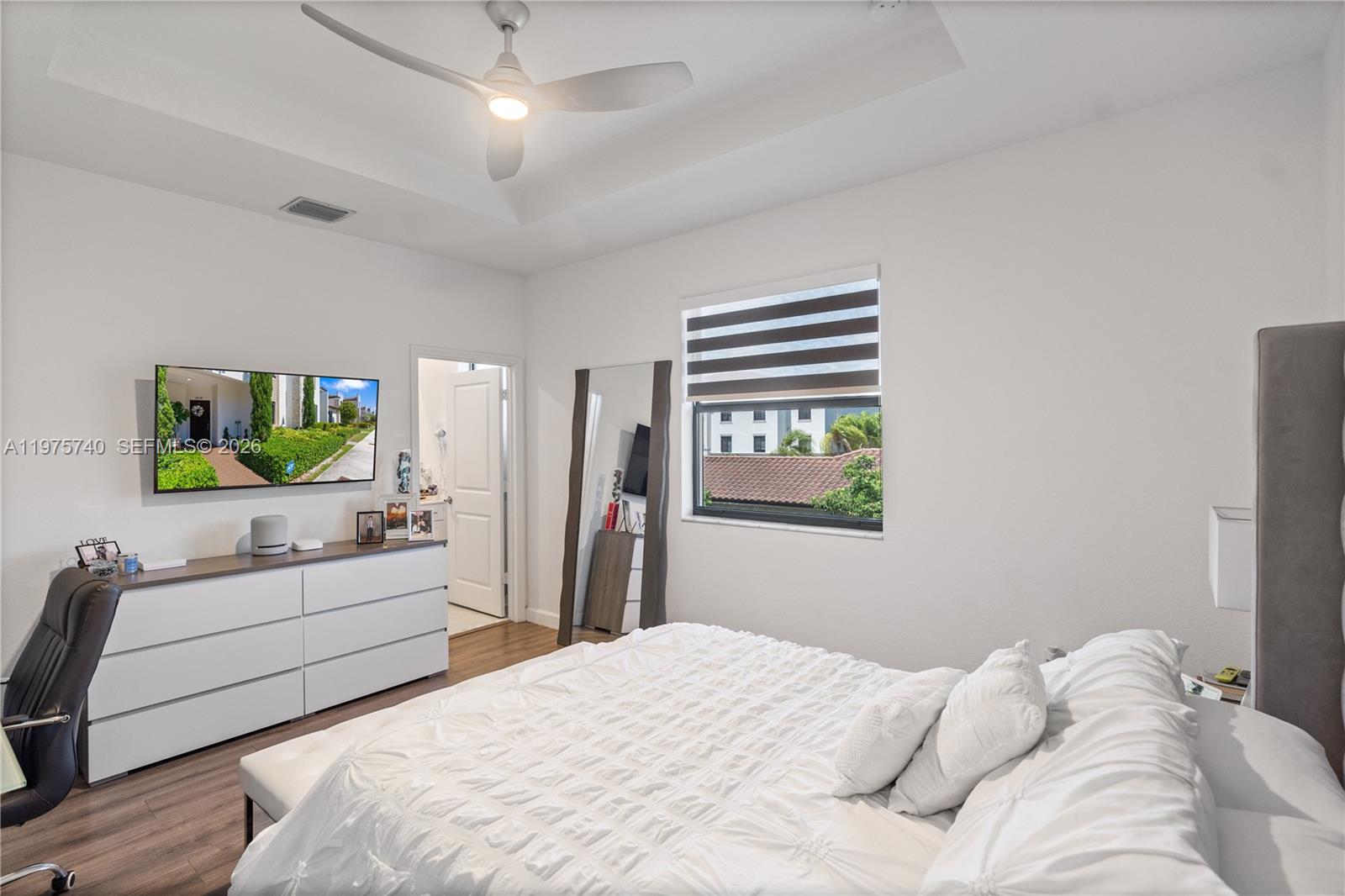 VIA VENTURA NEIGHBORHOOD - Residential