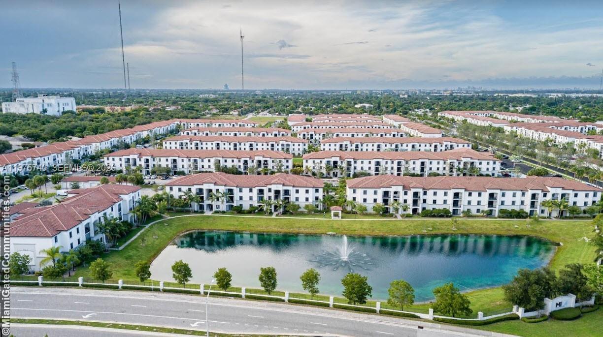 VIA VENTURA NEIGHBORHOOD - Residential