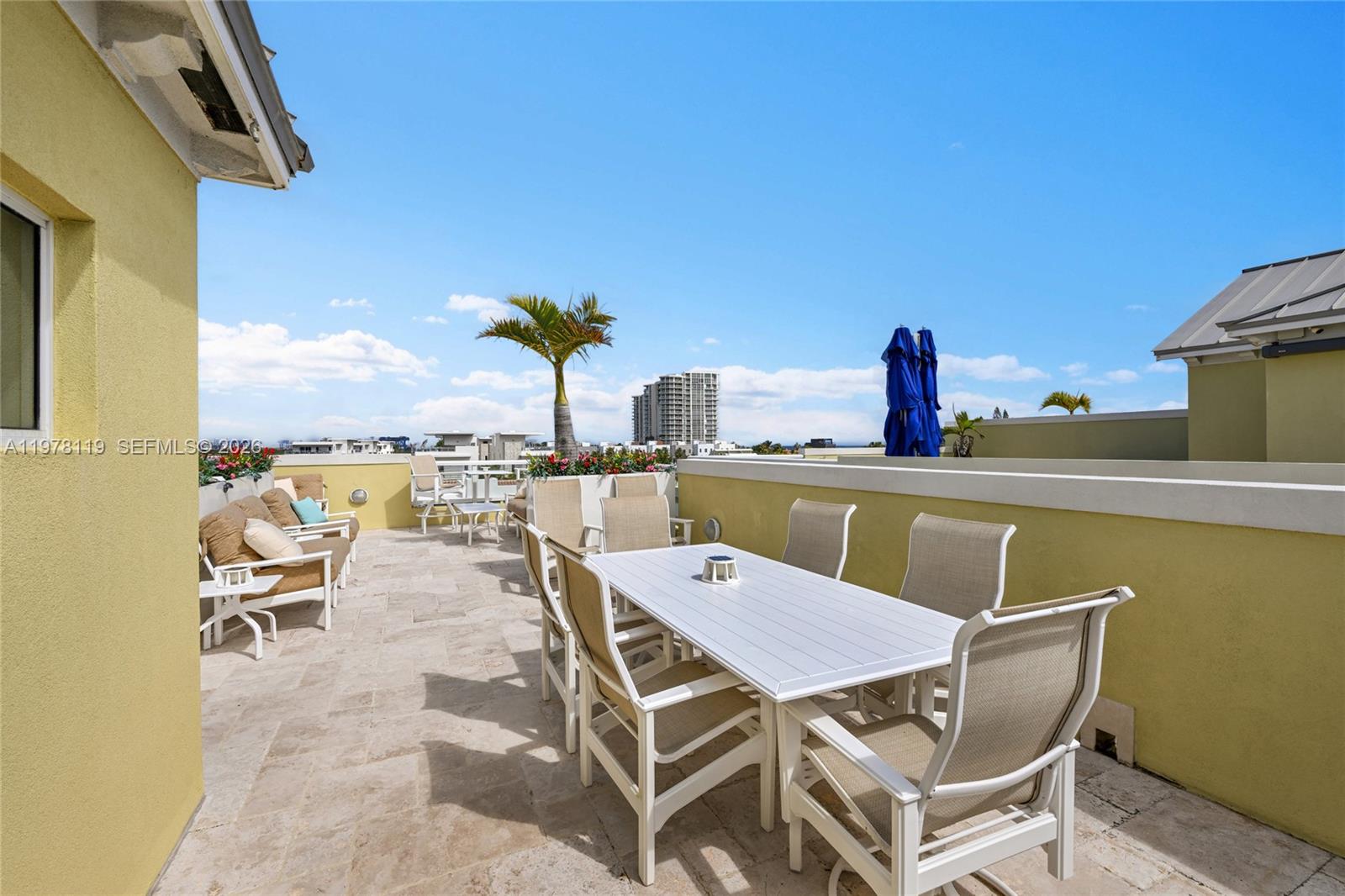 WHITE SANDS BEACH HOMES I - Residential