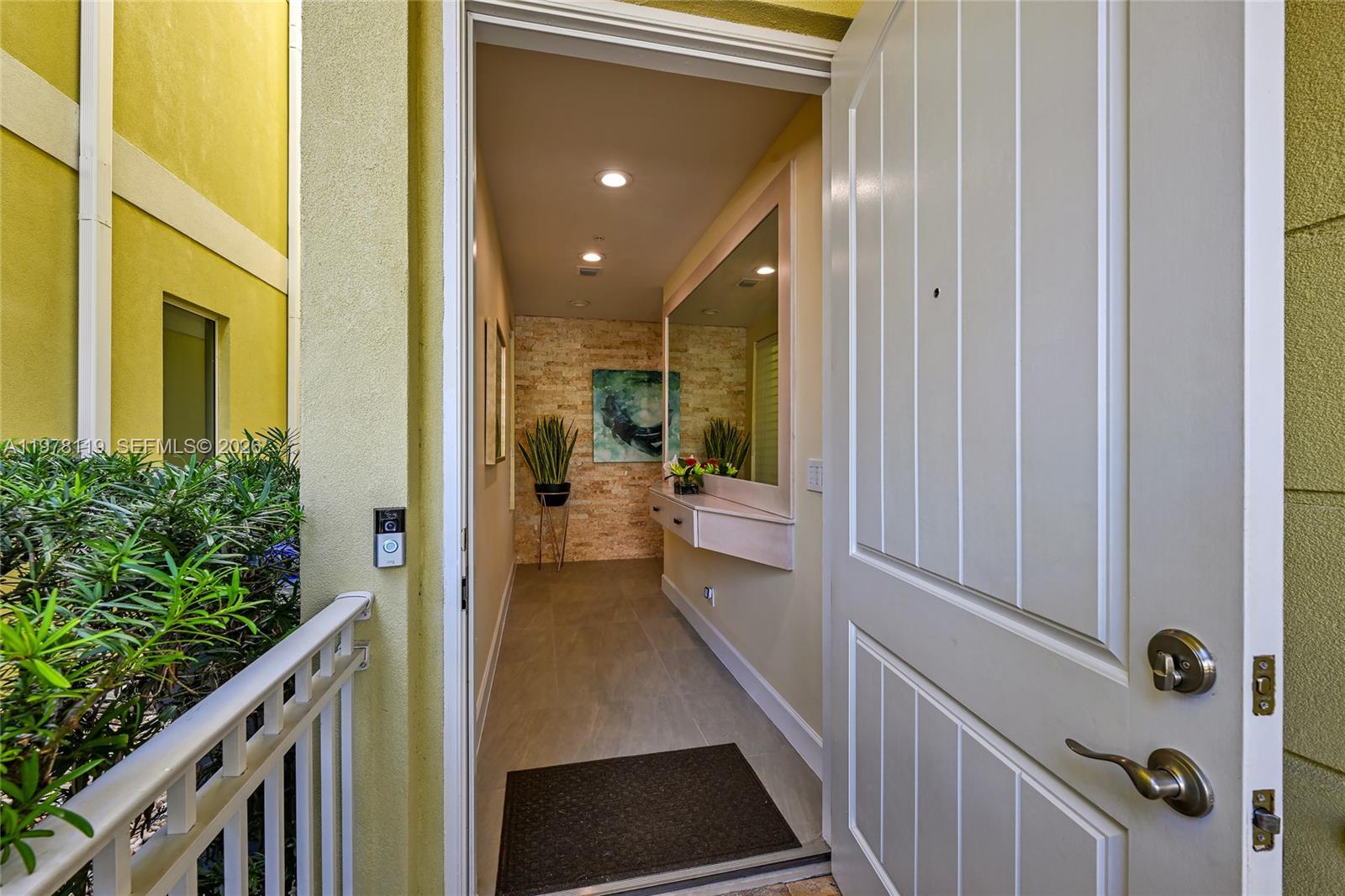 WHITE SANDS BEACH HOMES I - Residential