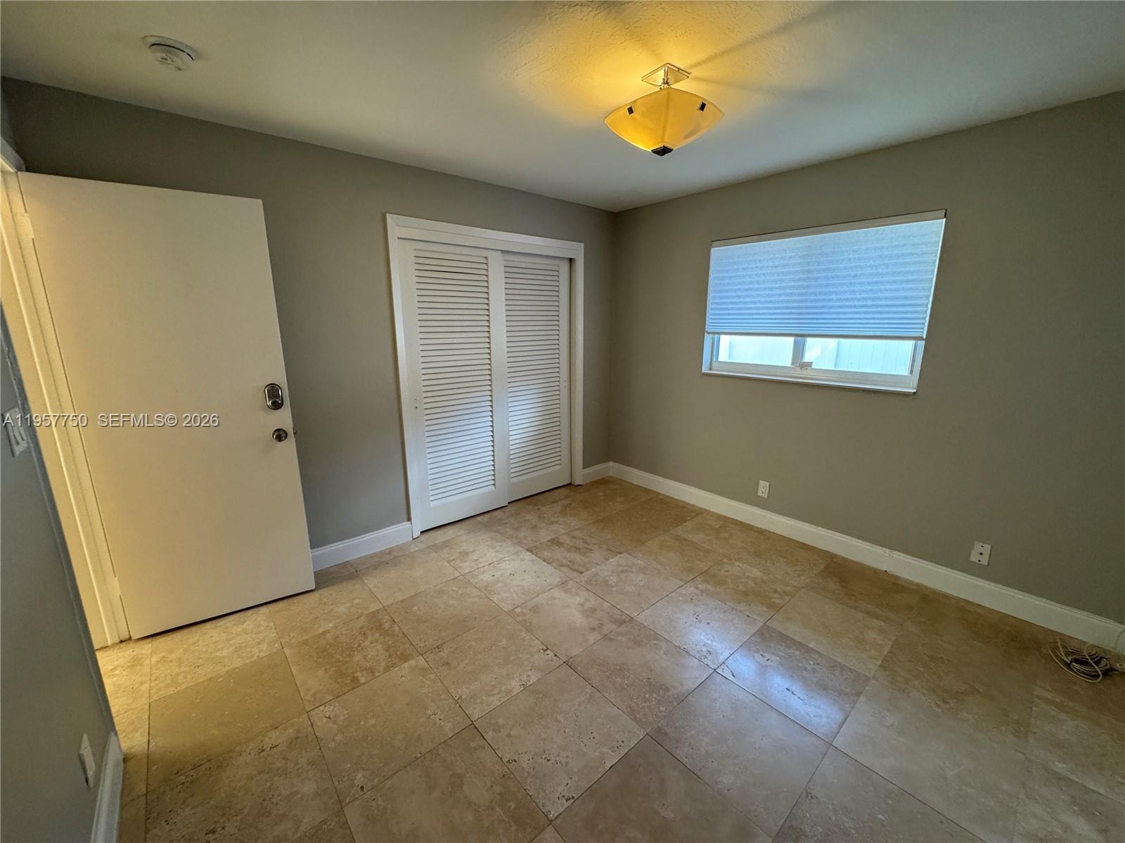 PLANTATION ISLES SEC 3 - Residential Lease