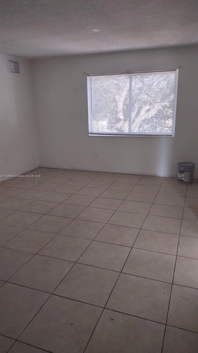 101 NW 29th Ave 7