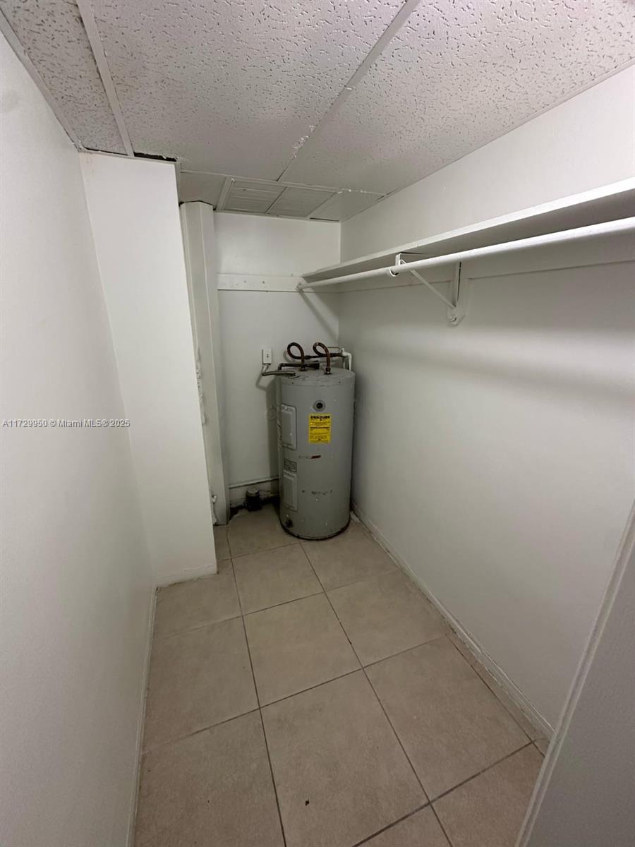 BOULEVARD GARDENS - Residential Lease