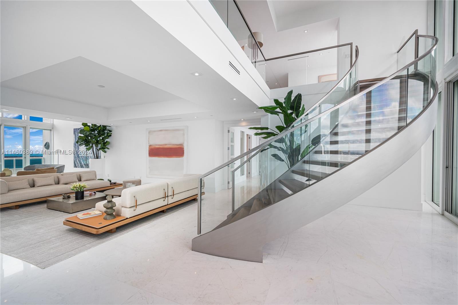 SANTA MARIA CONDO - Residential