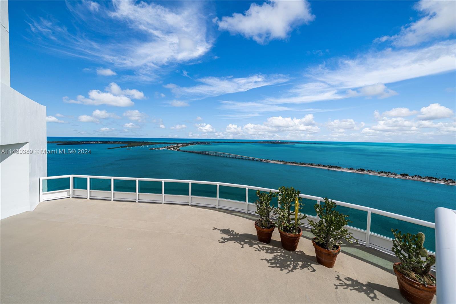 SANTA MARIA CONDO - Residential