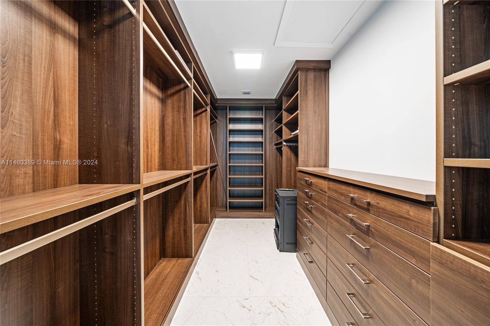 SANTA MARIA CONDO - Residential