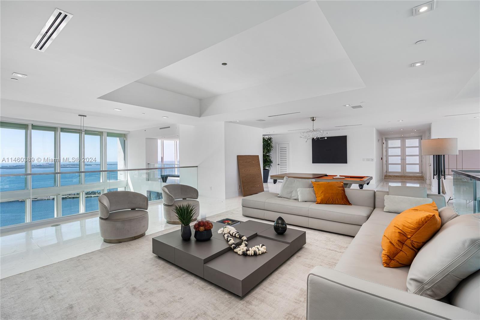 SANTA MARIA CONDO - Residential