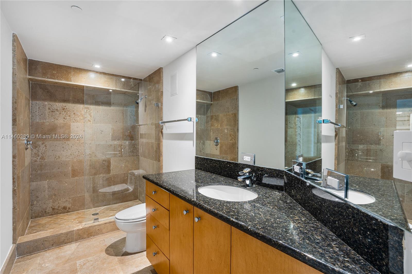 SANTA MARIA CONDO - Residential