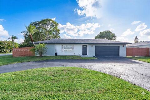 Photo of 6701 NW 98th Ave, Tamarac, FL 33321 (MLS # A11988023)