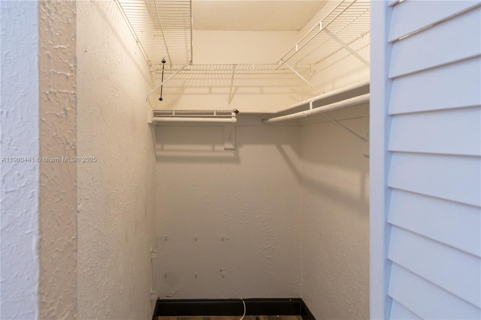 THE TERRACES CONDO PH II - Residential Lease