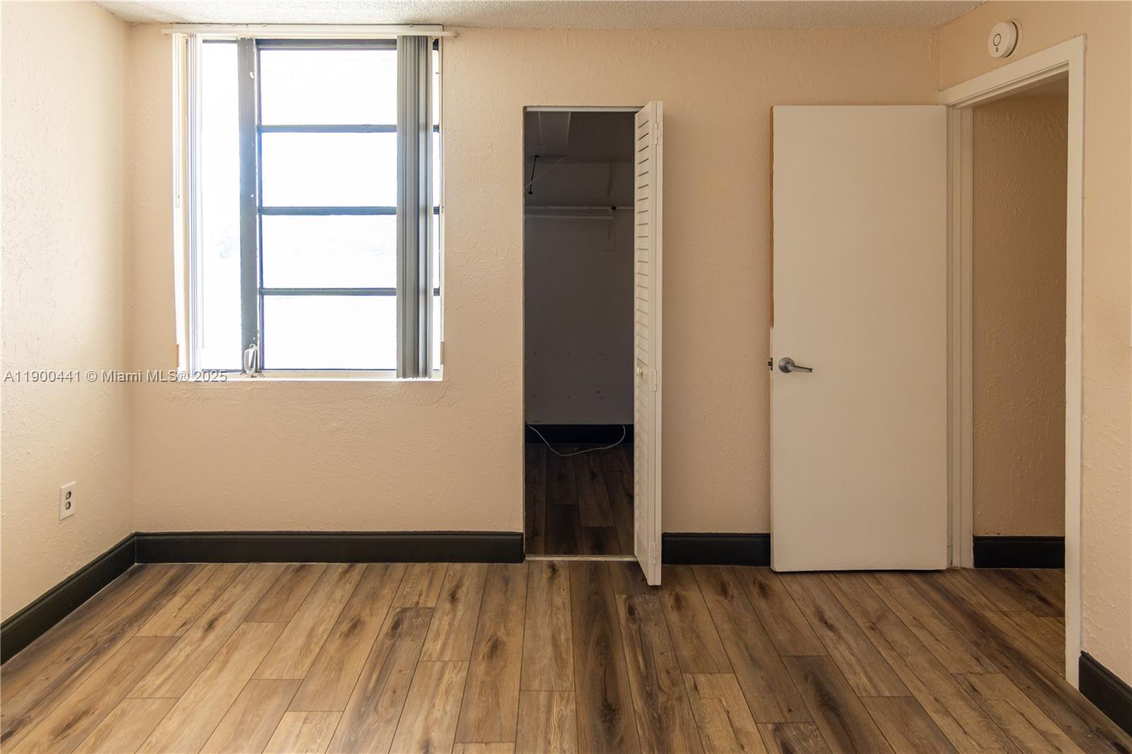 THE TERRACES CONDO PH II - Residential Lease