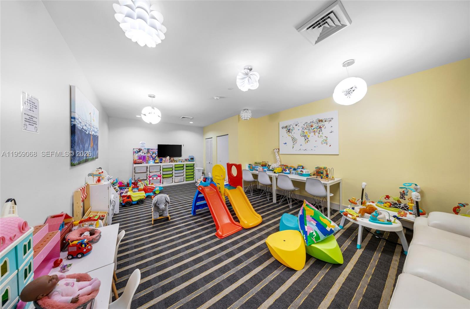 BAY HOUSE MIAMI CONDO - Residential