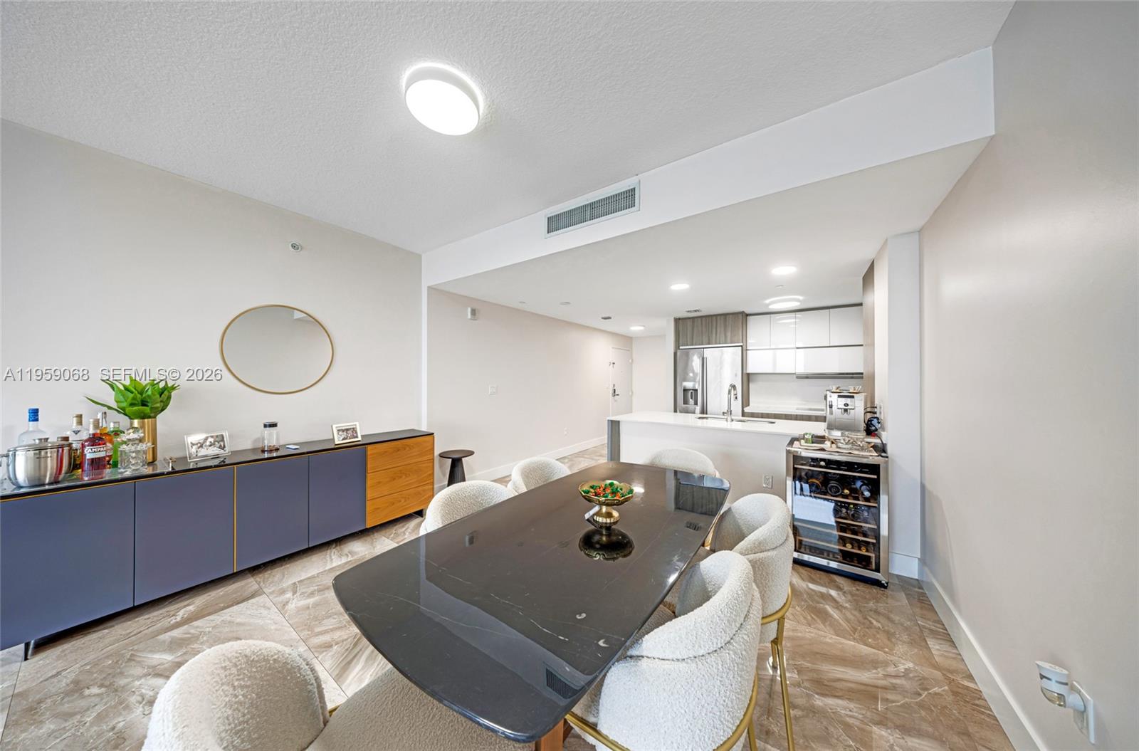 BAY HOUSE MIAMI CONDO - Residential