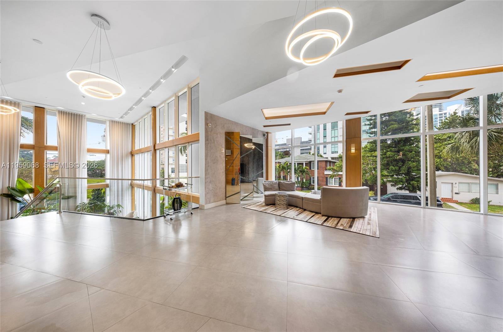 BAY HOUSE MIAMI CONDO - Residential