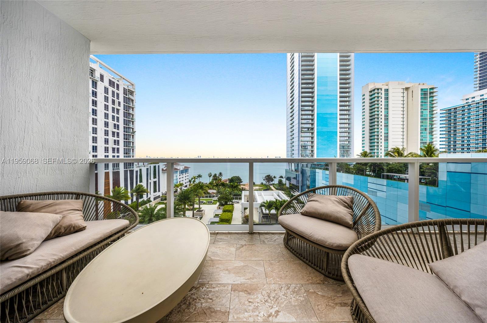 BAY HOUSE MIAMI CONDO - Residential