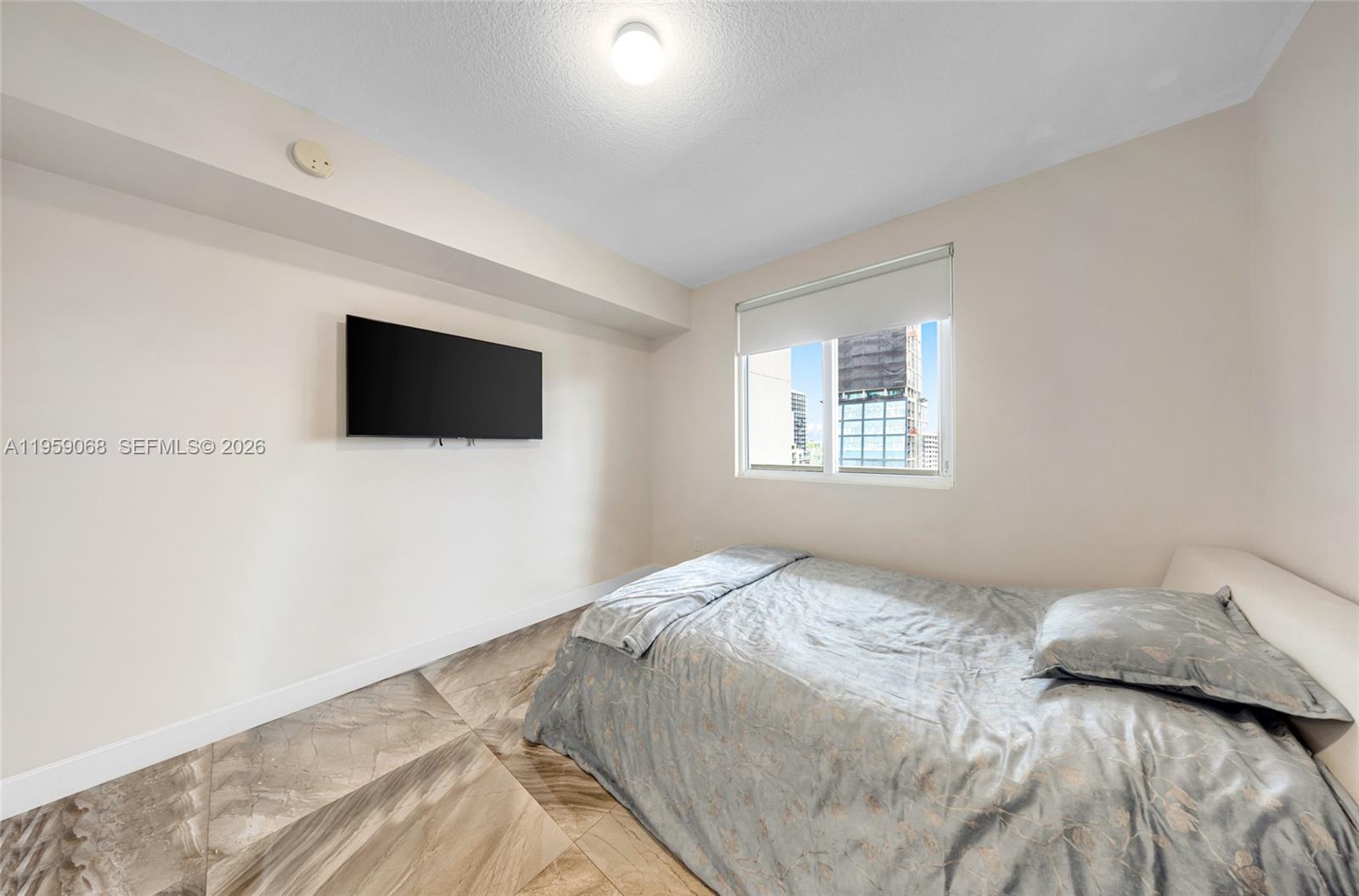 BAY HOUSE MIAMI CONDO - Residential