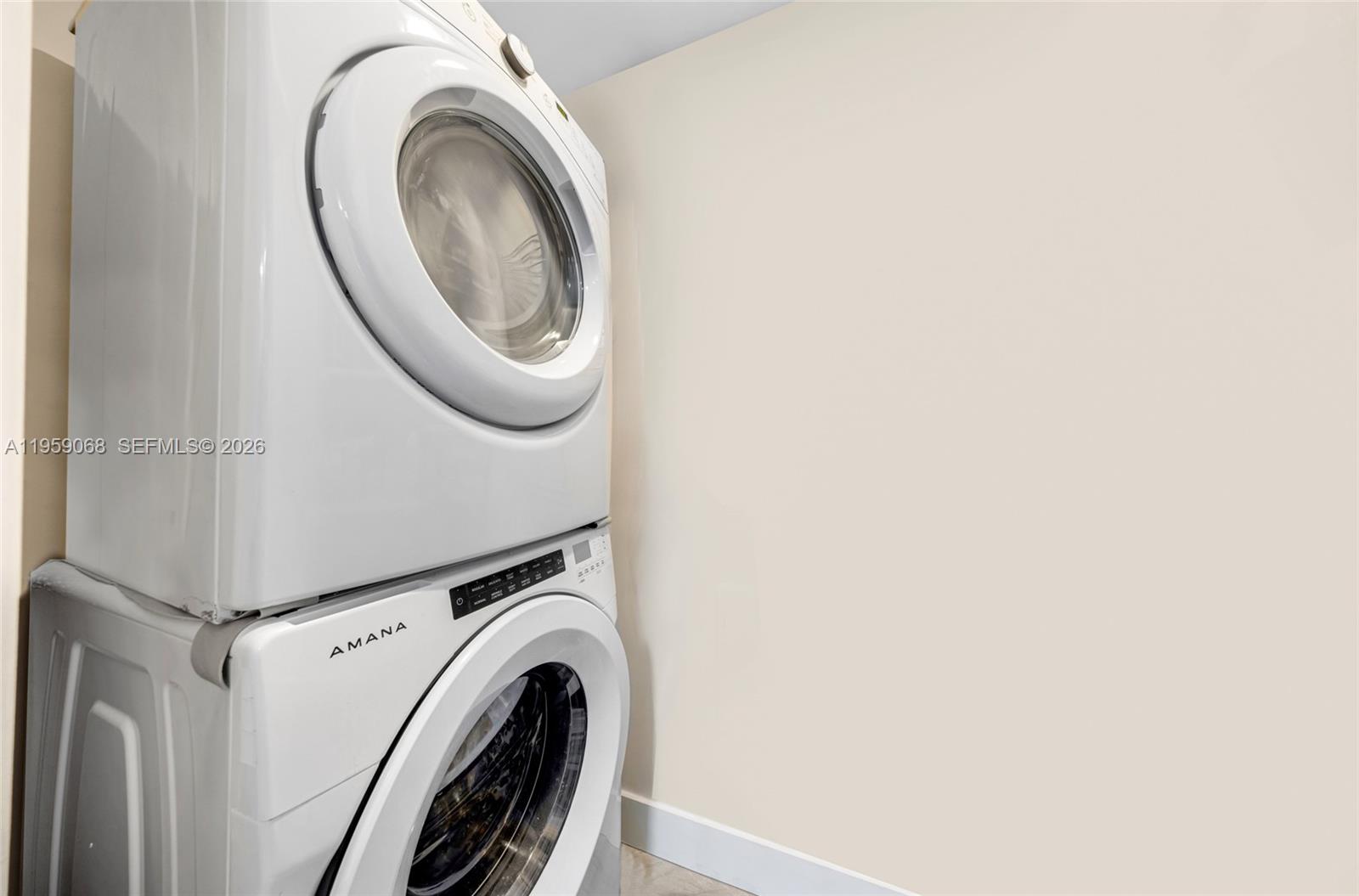 BAY HOUSE MIAMI CONDO - Residential