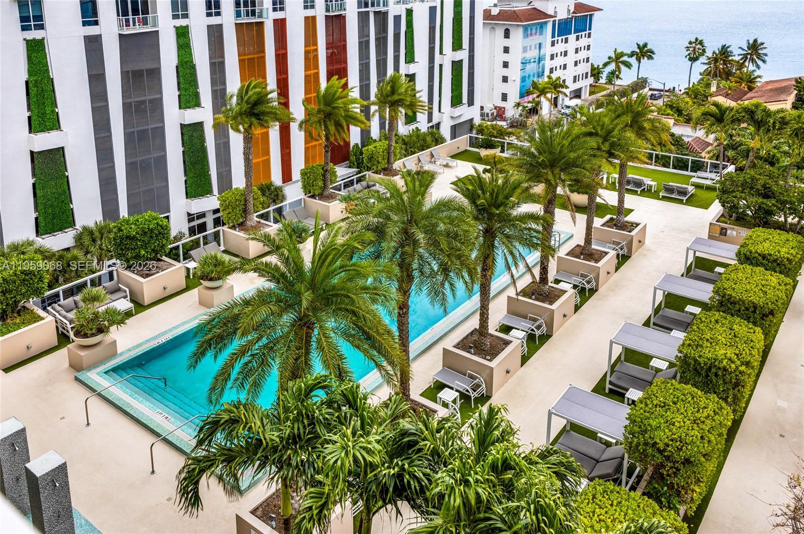 BAY HOUSE MIAMI CONDO - Residential