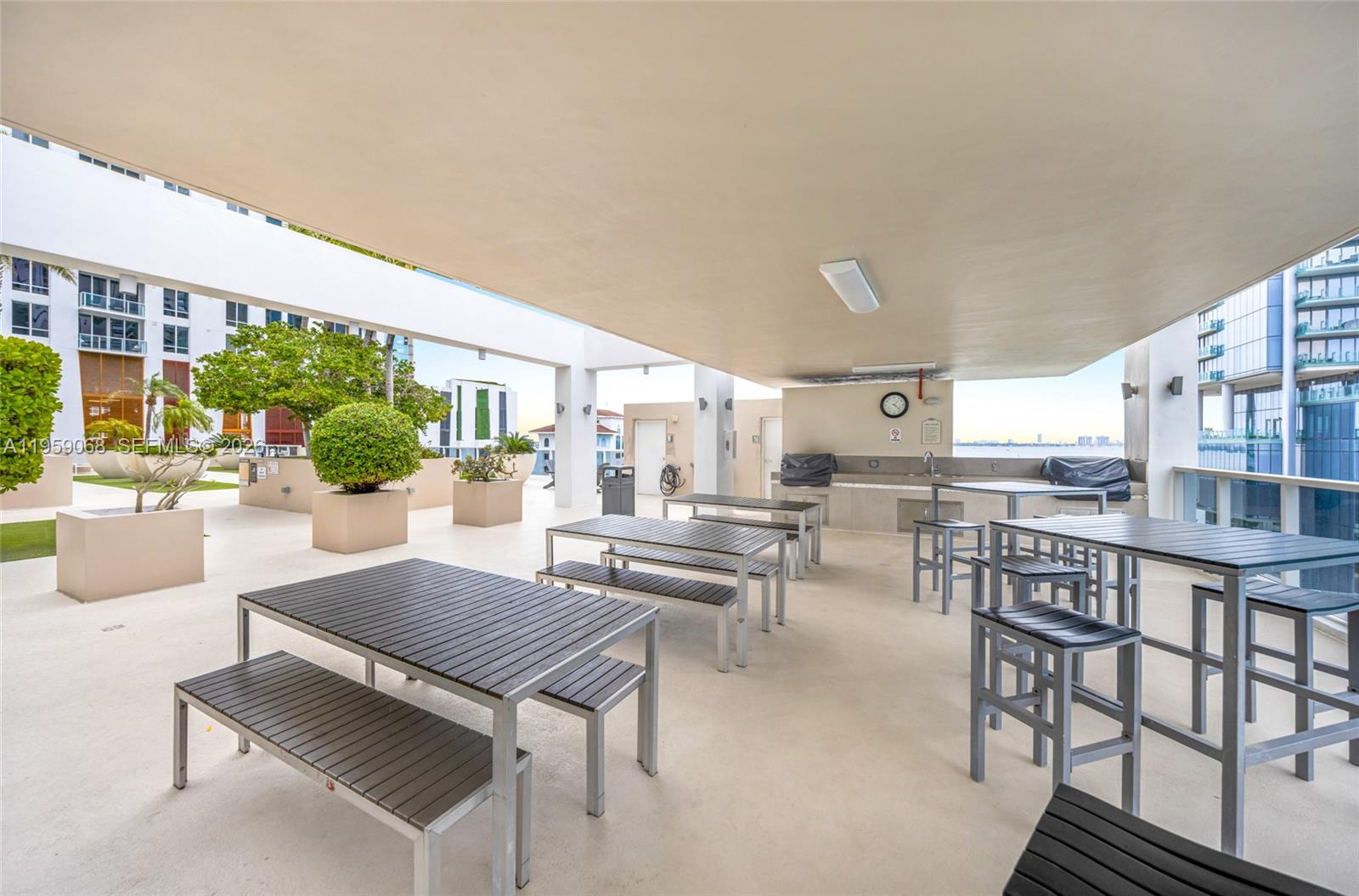 BAY HOUSE MIAMI CONDO - Residential