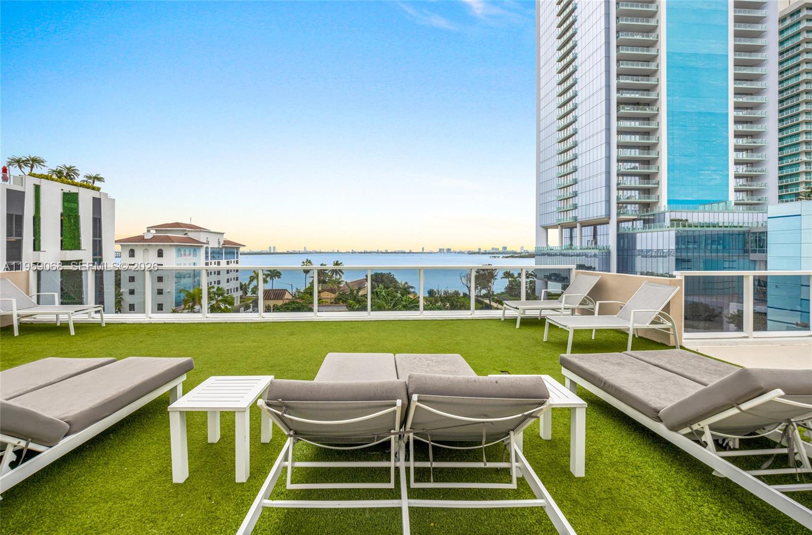 BAY HOUSE MIAMI CONDO - Residential