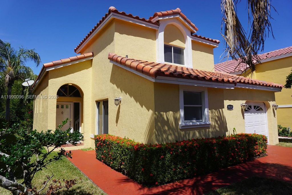 Photo of 1057 SE 6th Ave #0, Dania Beach, FL 33004 (MLS # A11990096)