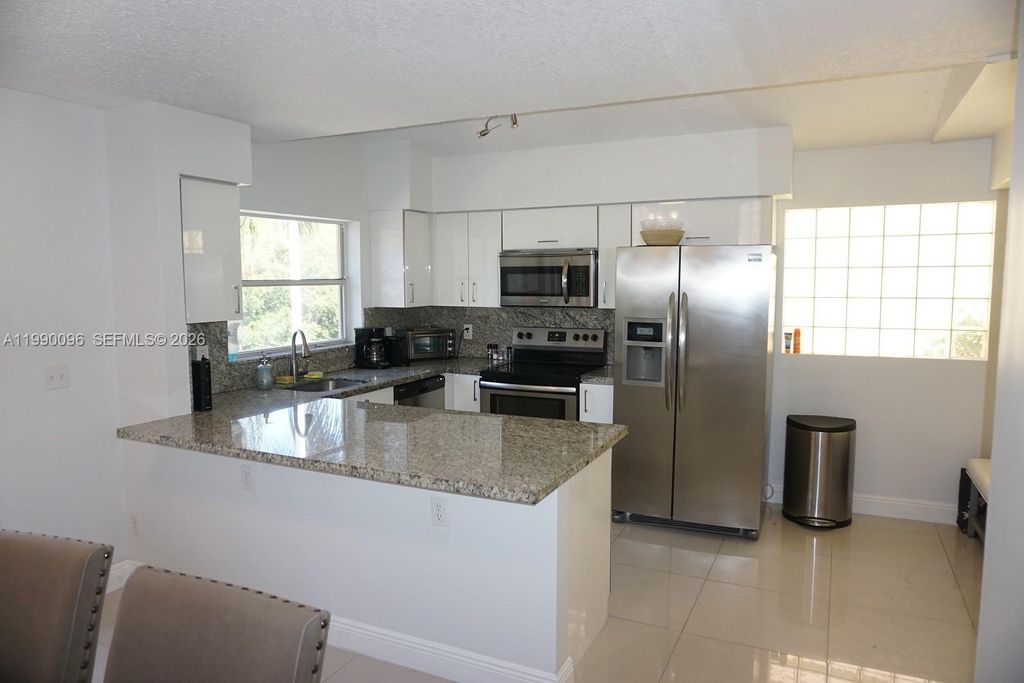 Photo of 1057 SE 6th Ave #0, Dania Beach, FL 33004 (MLS # A11990096)