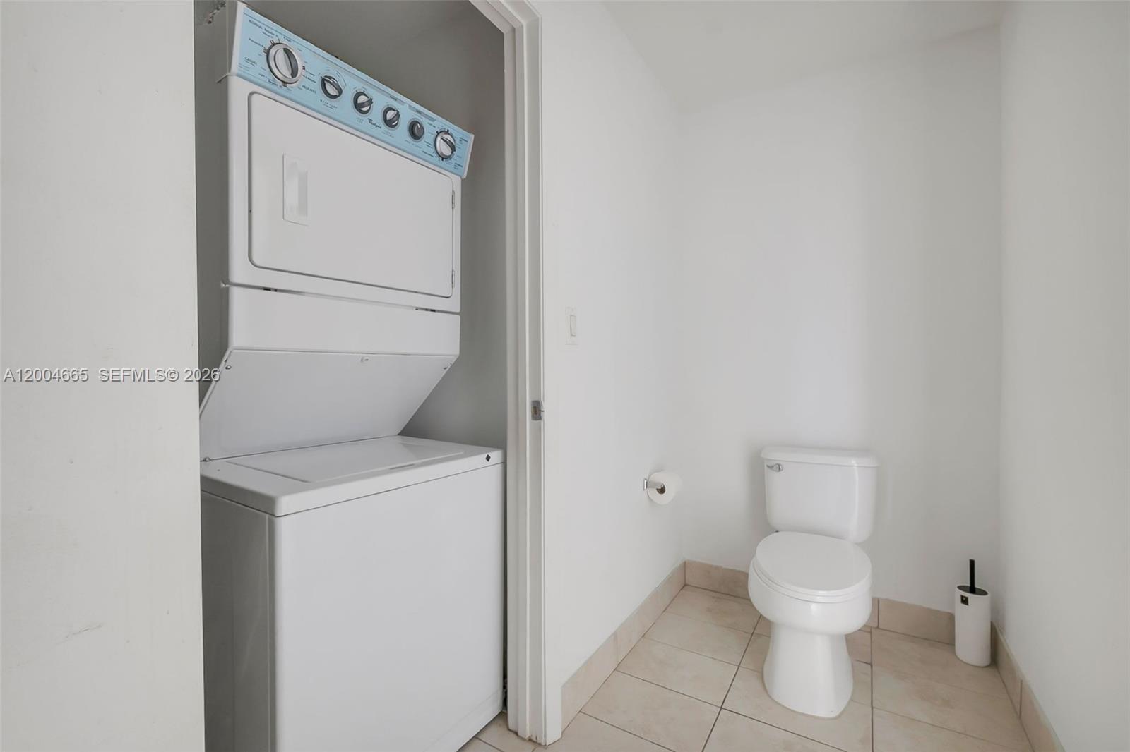 QUANTUM ON THE BAY CONDO - Residential